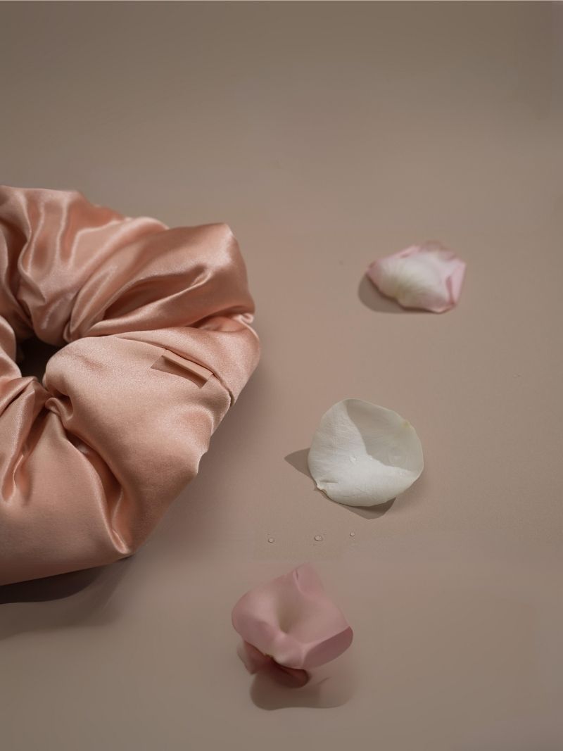 MUSEAura Pillow Scrunchie