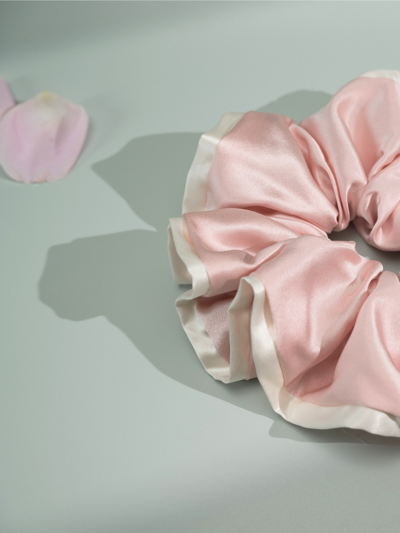 MUSEAura Jumbo Silk Scrunchie