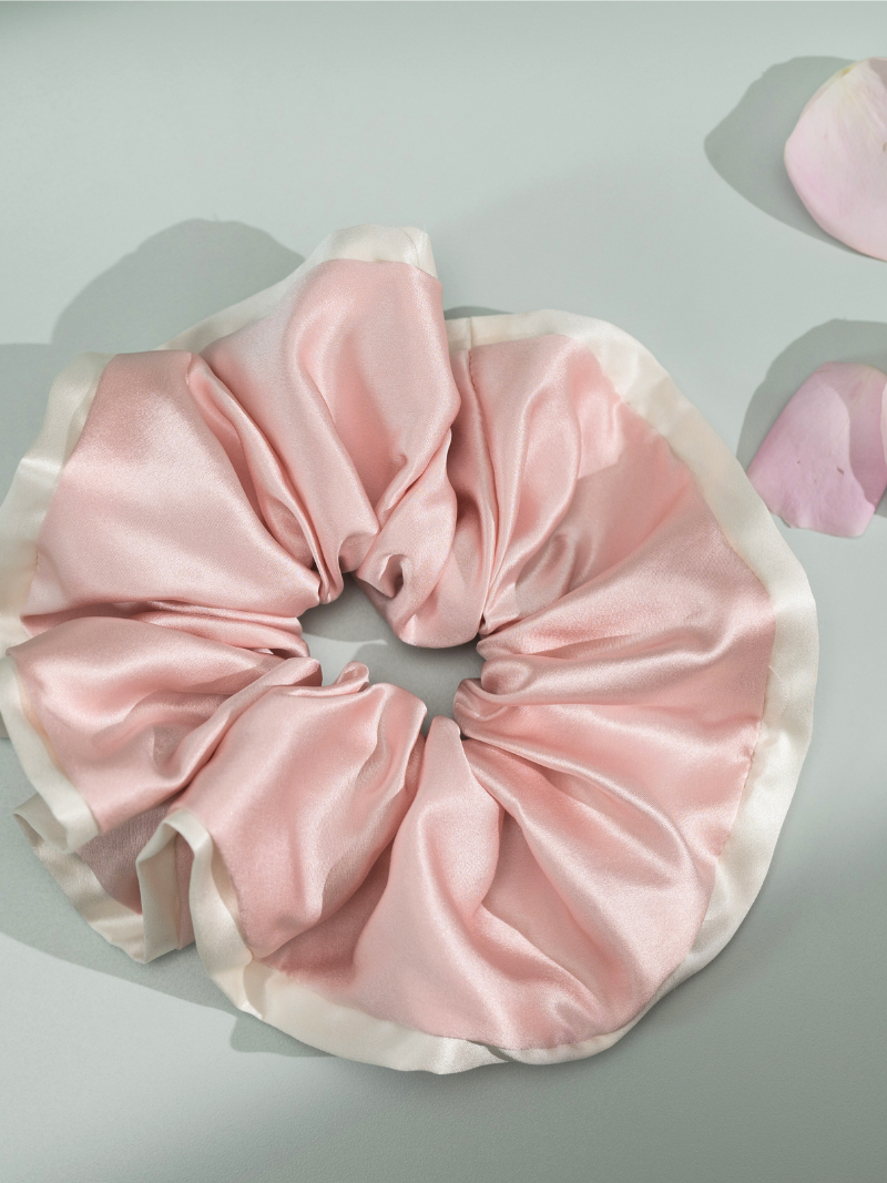 MUSEAura Jumbo Silk Scrunchie