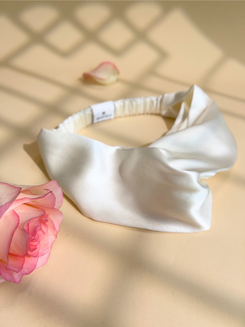 MUSEAura Silk Hairband